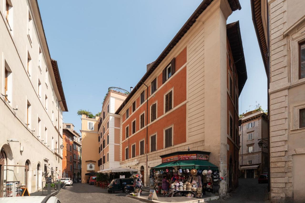 דירות רומא Piazza Navona Petite House מראה חיצוני תמונה